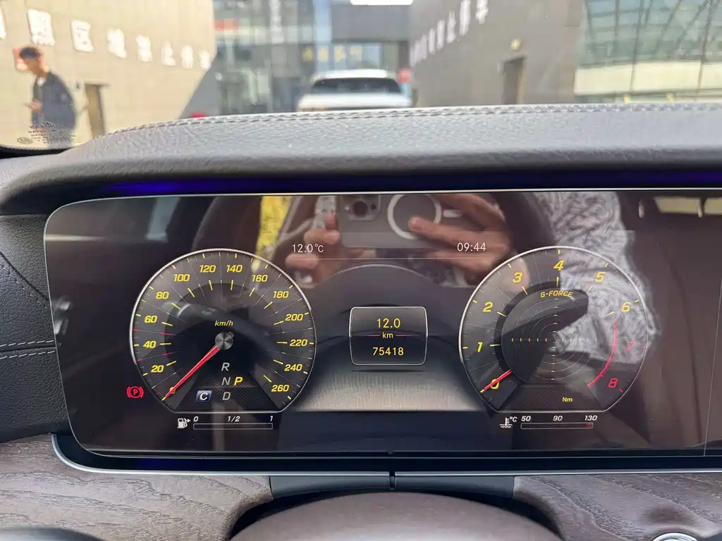 Mercedes-Benz E-Class 2019 E 200 L купить на сайте DeffCars