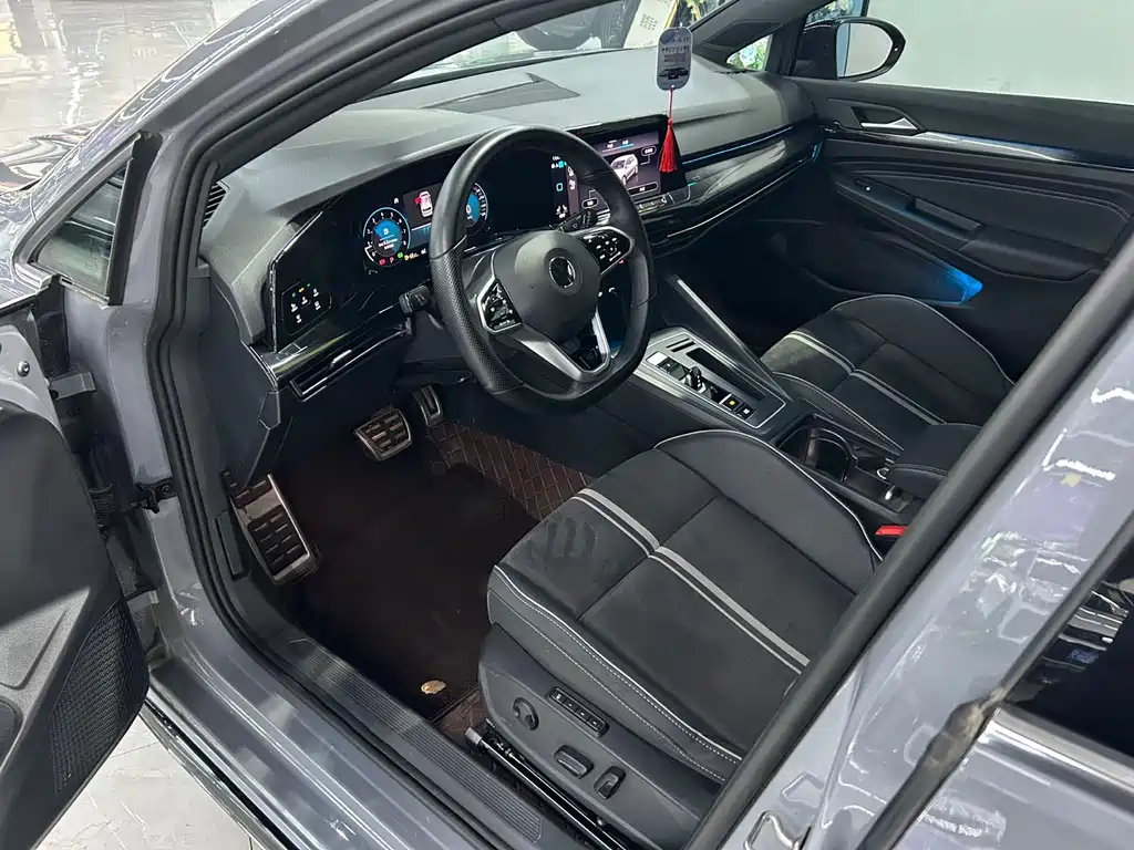 Golf 2023 280TSI DSG R-Line купить на сайте DeffCars