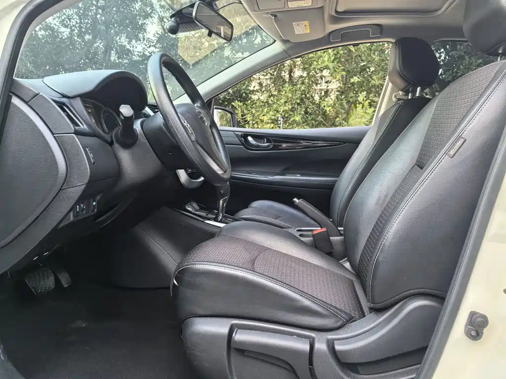 Tiida 2016 1.6L CVT Smart Travel Edition купить на сайте DeffCars