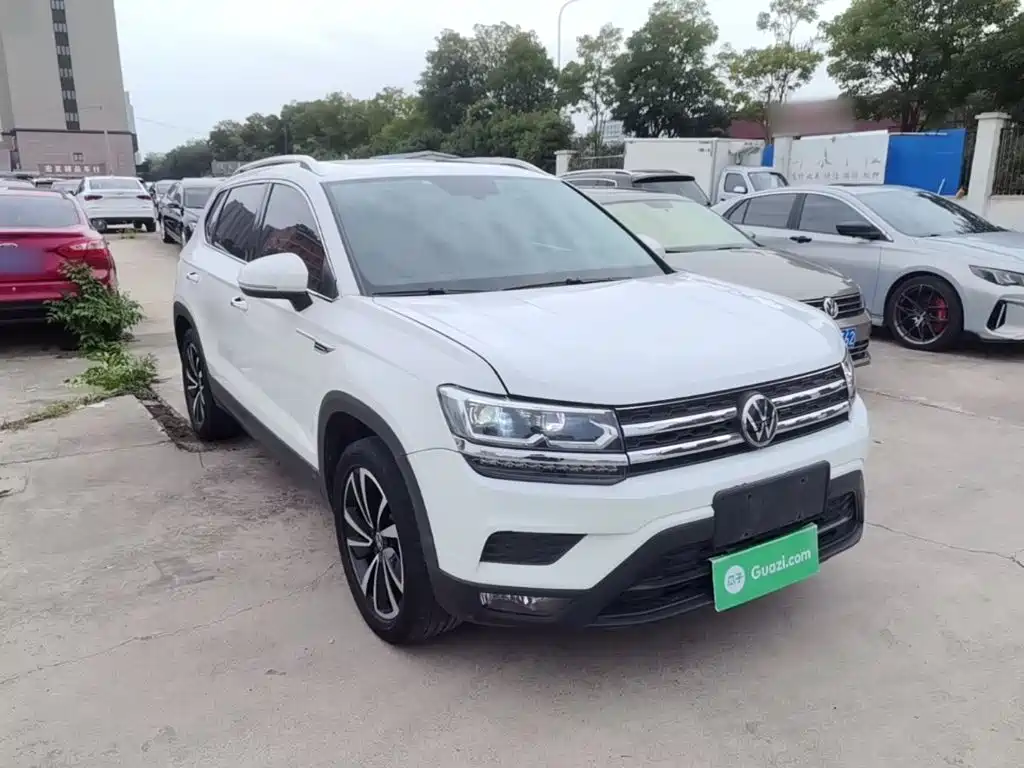 THARU 2022 280TSI two-wheel drive luxury version купить на сайте DeffCars