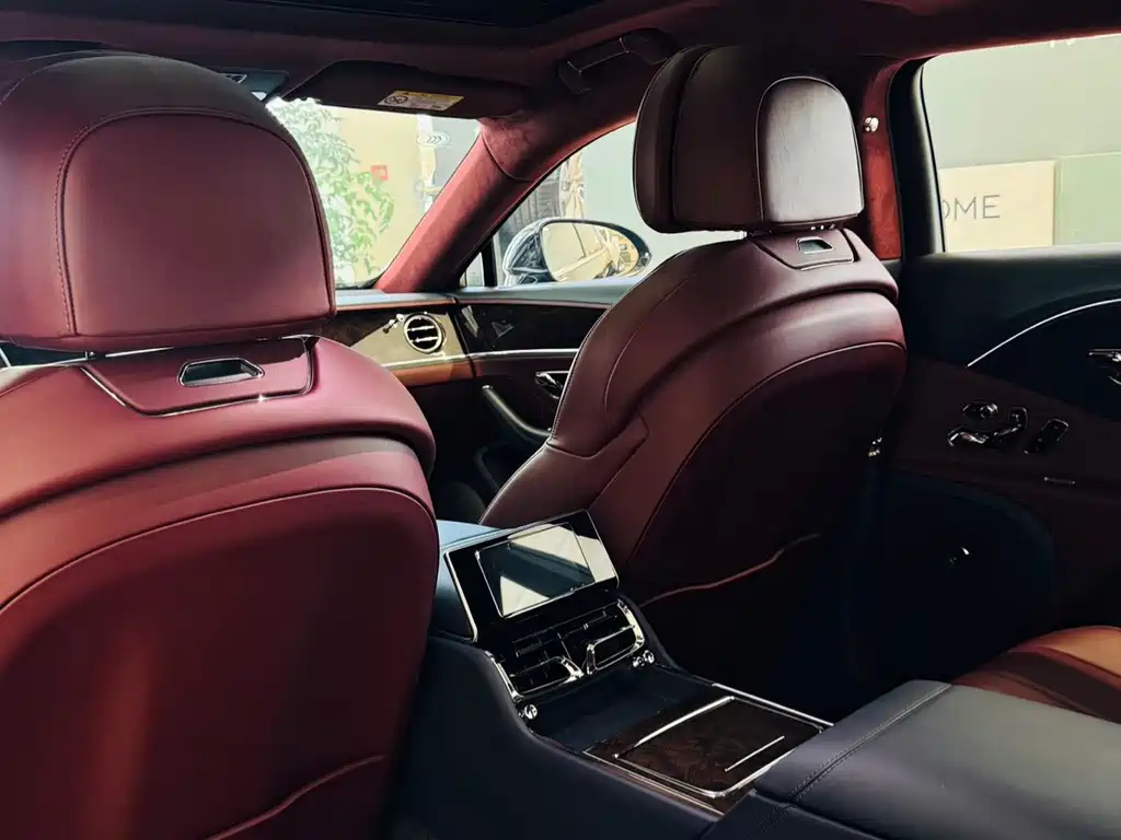 Flying Spur 2021 4.0T V8 Standard Edition купить на сайте DeffCars