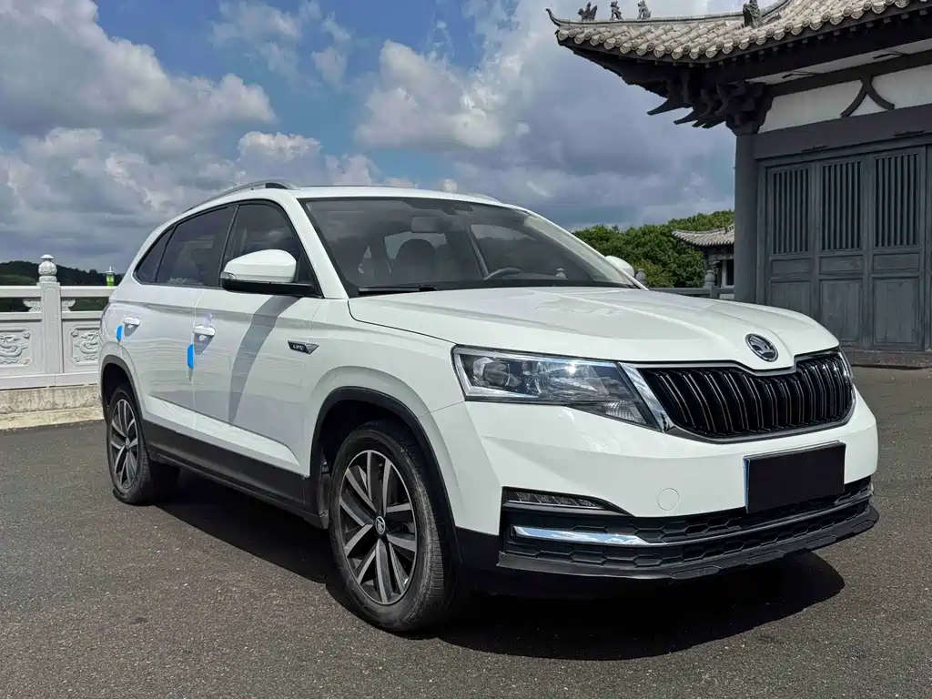 Komic 2023 facelift 1.5L automatic comfort version купить на сайте DeffCars