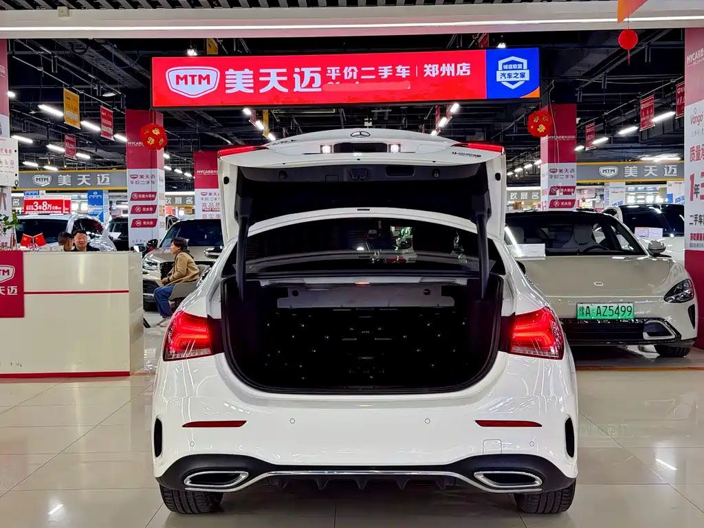 Mercedes-Benz A-Class 2022 Facelift Three A 200 L Sports Sedan Fashionable купить на сайте DeffCars