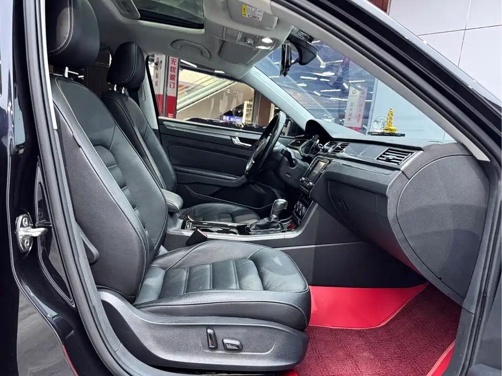 Passat 2017 330TSI DSG Premium Edition купить на сайте DeffCars