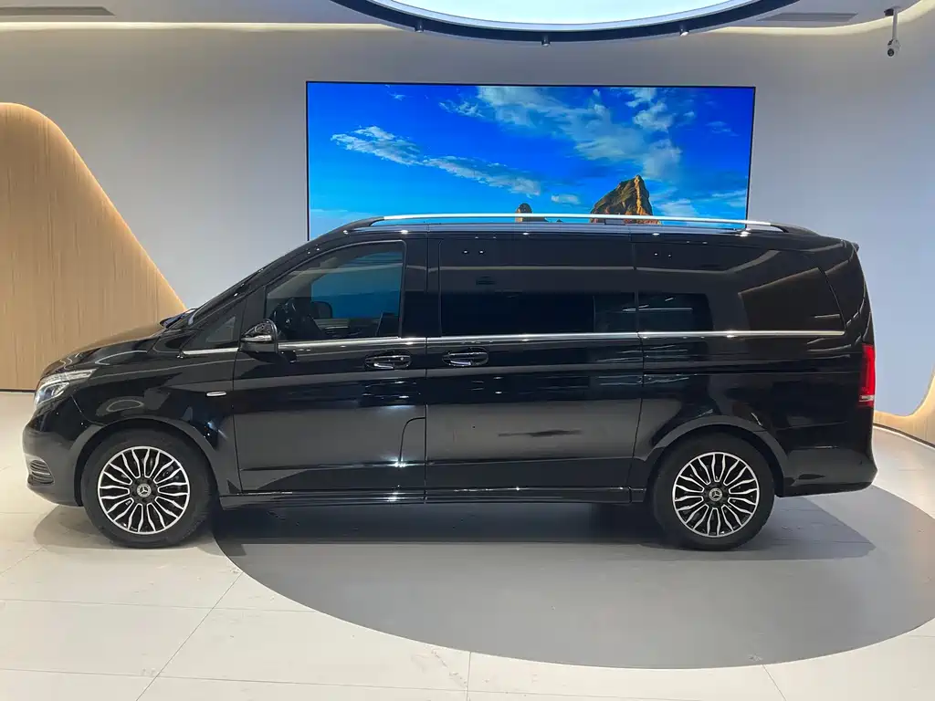 Mercedes-Benz V-Class 2018 V 260 Premium Edition National VI купить на сайте DeffCars