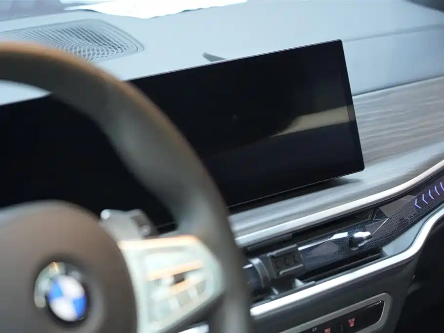 BMW X5 2023 xDrive 40Li M Sports Night Package купить на сайте DeffCars