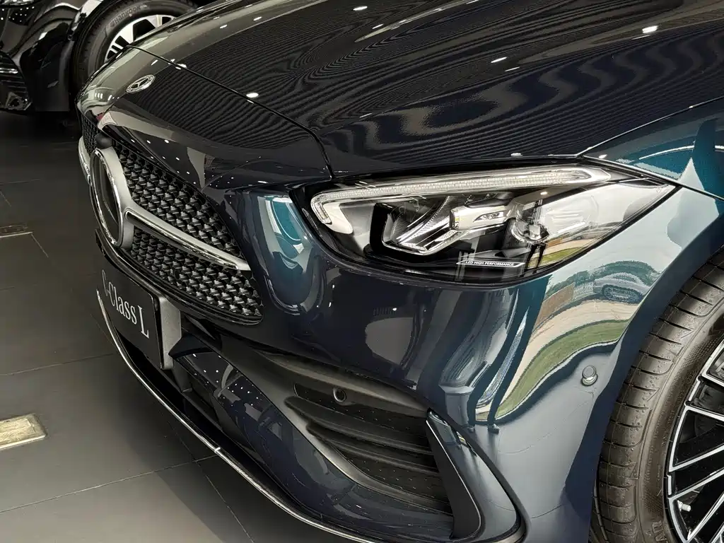 Mercedes-Benz C-Class 2026 C 260 L купить на сайте DeffCars