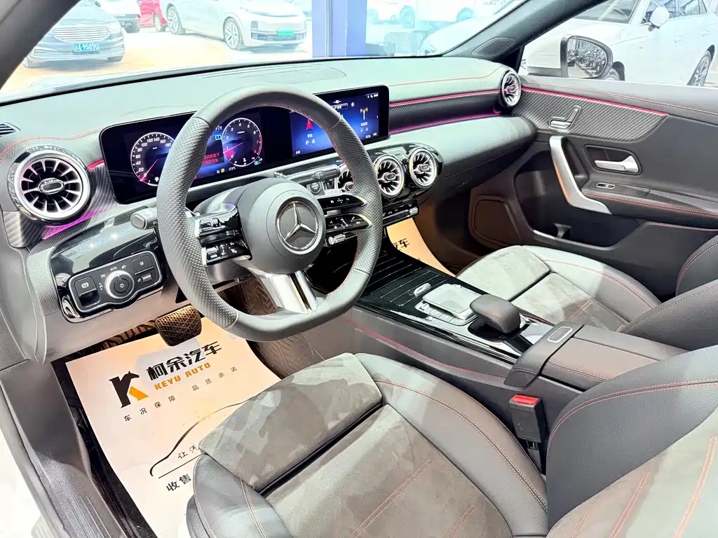 Mercedes-Benz A-Class 2023 A 200 L Fashion Model купить на сайте DeffCars