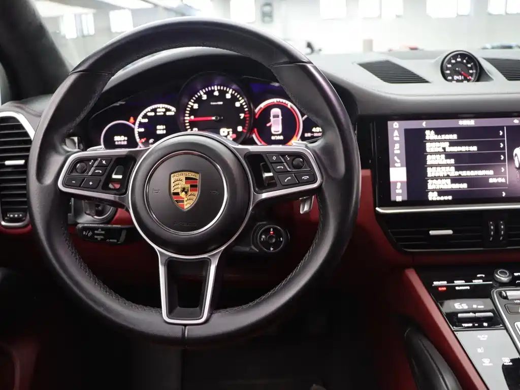 Cayenne 2019 3.0T купить на сайте DeffCars