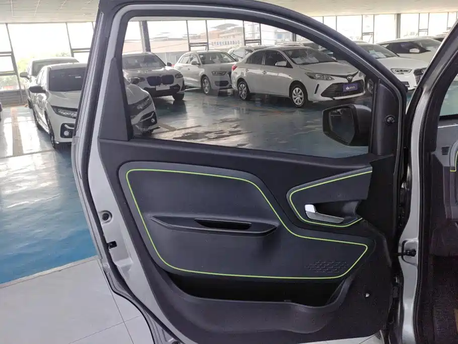 Baojun E100 2019 250km Senova Zhixing Edition купить на сайте DeffCars