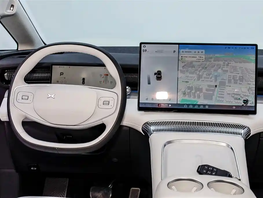 Xpeng X9 2024 640 four-wheel drive high performance Max купить на сайте DeffCars