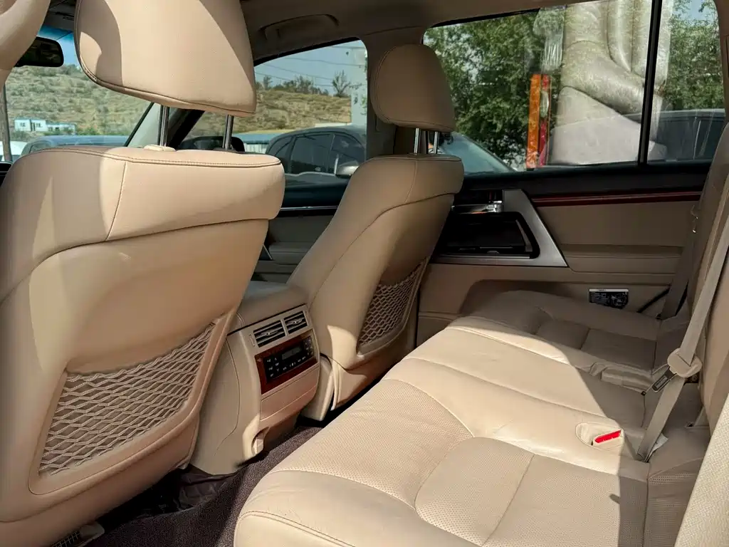 Land Cruiser 2012 4.0L automatic VX купить на сайте DeffCars