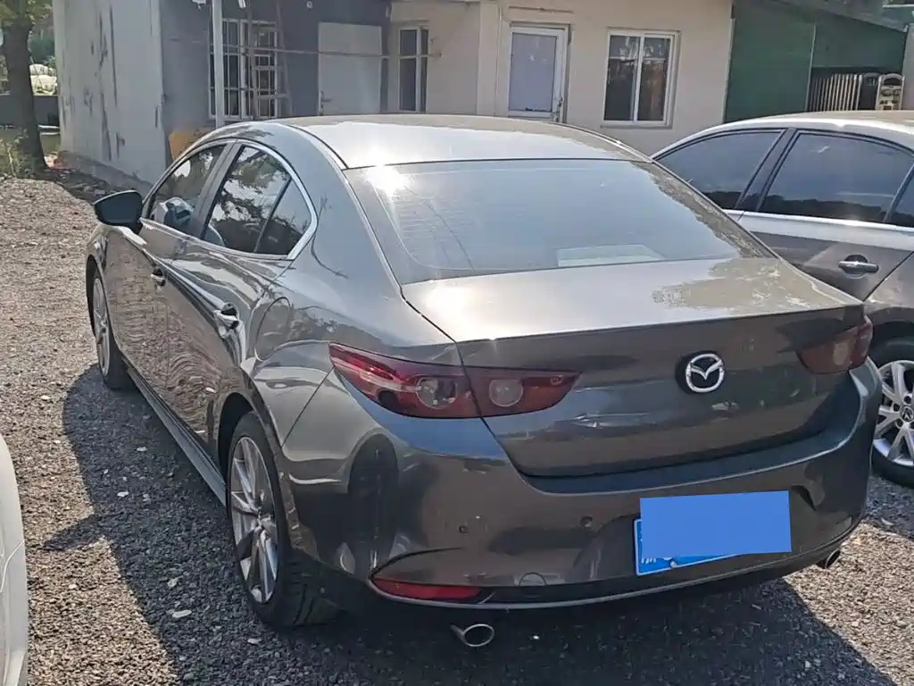 Mazda3 Angkesela 2020 2.0L Automatic Premium Edition купить на сайте DeffCars