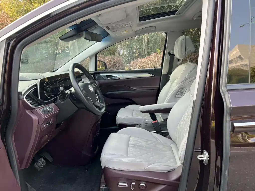 Buick GL8 2022 facelift Avenir six-seater Xianli version купить на сайте DeffCars