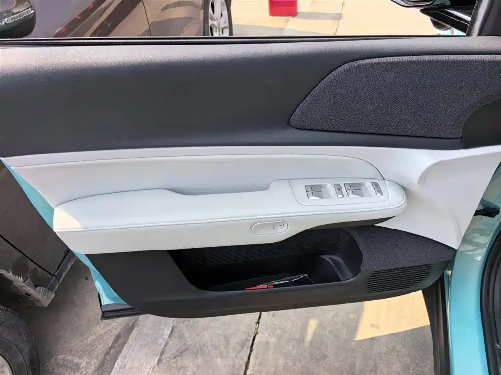 Xpeng G6 2023 580 Long Battery Life Pro купить на сайте DeffCars