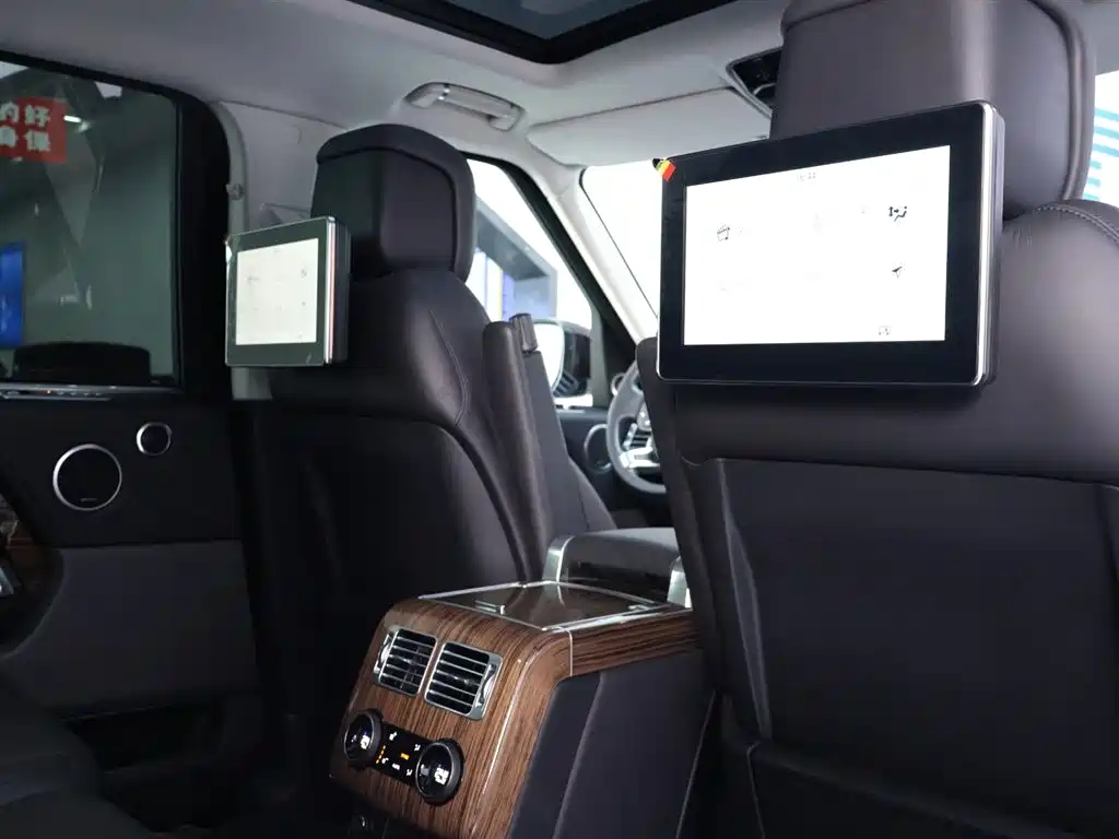 Range Rover 2019 3.0 SC V6 Legendary Extended Edition купить на сайте DeffCars