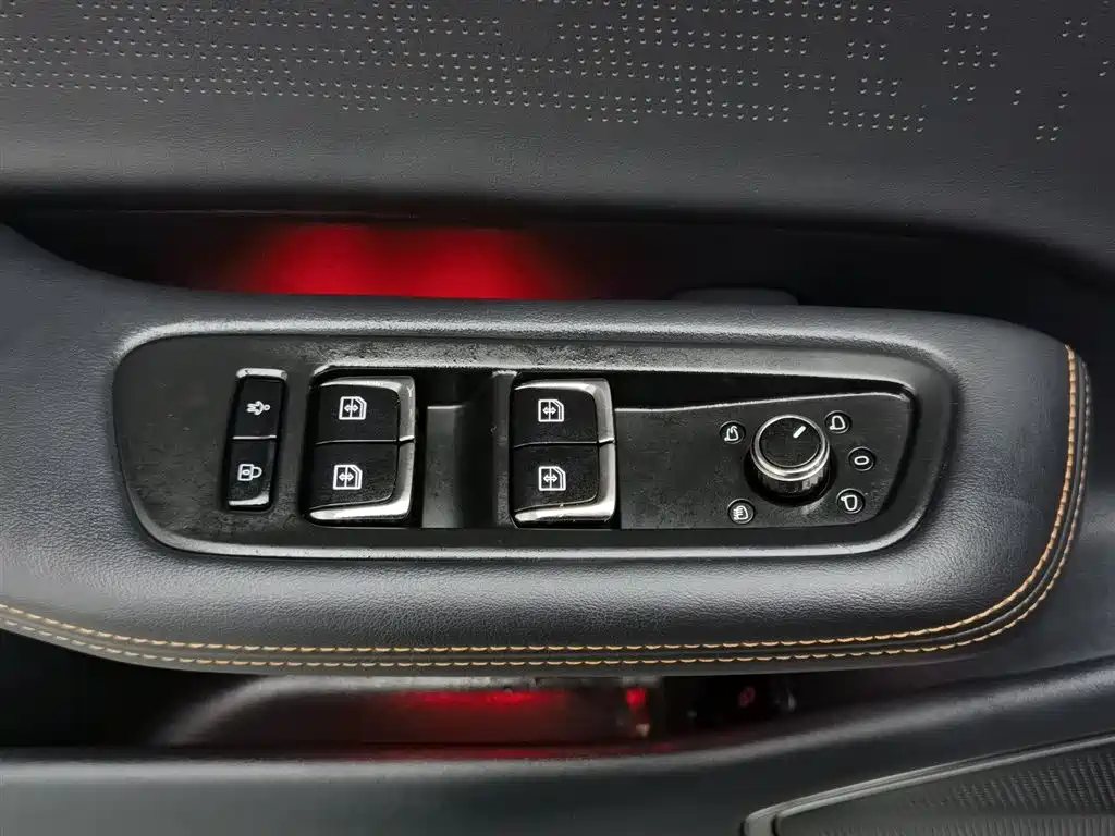 Gaohe HiPhi X 2021 luxury version 6 seats купить на сайте DeffCars