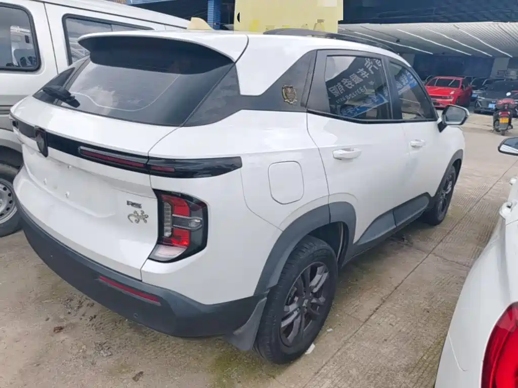 Baojun RS-3 2020 1.5L CVT 24hr Online Elite купить на сайте DeffCars