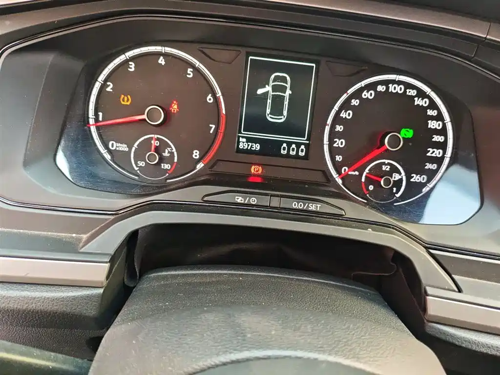 Polo 2021 Plus 1.5L Automatic Panoramic Enjoyment Edition купить на сайте DeffCars