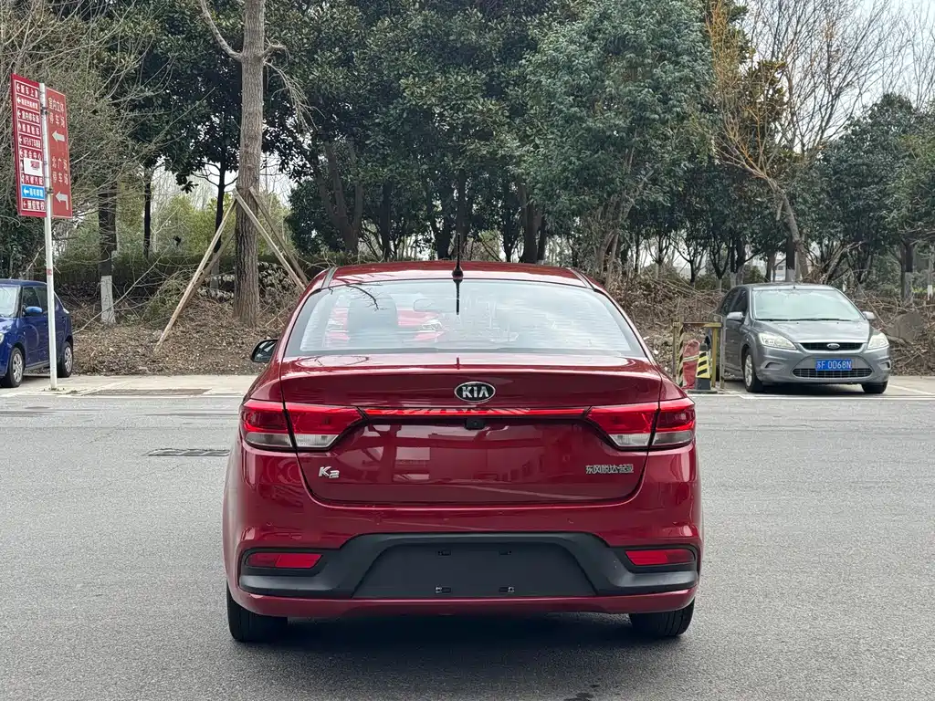 Kia K2 2017 Sedan 1.4L AT GLS купить на сайте DeffCars