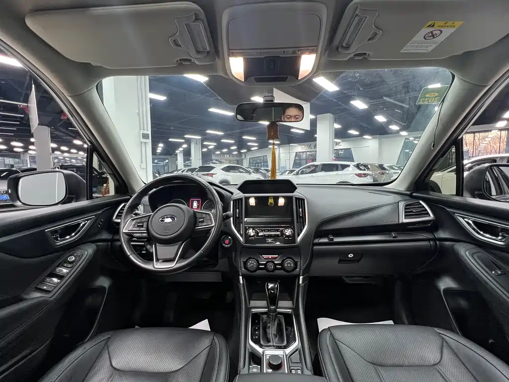 Forester 2020 2.0i Deluxe Edition купить на сайте DeffCars