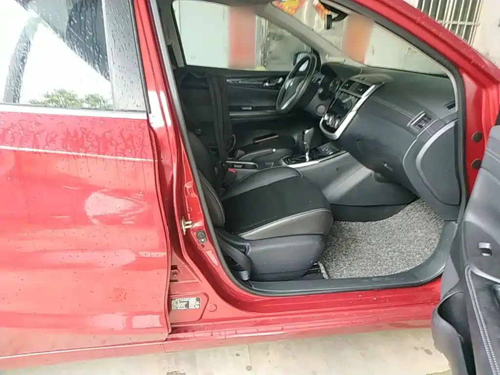 Tiida 2021 1.6L CVT Smart Travel Edition купить на сайте DeffCars