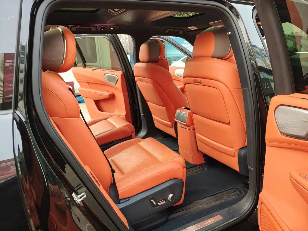 Lynk & Co 900 2025 1.5T Ultra купить на сайте DeffCars