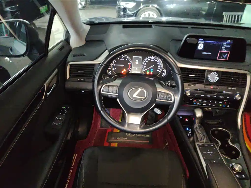 Lexus RX 2020 facelift 300 two-wheel drive elite version купить на сайте DeffCars