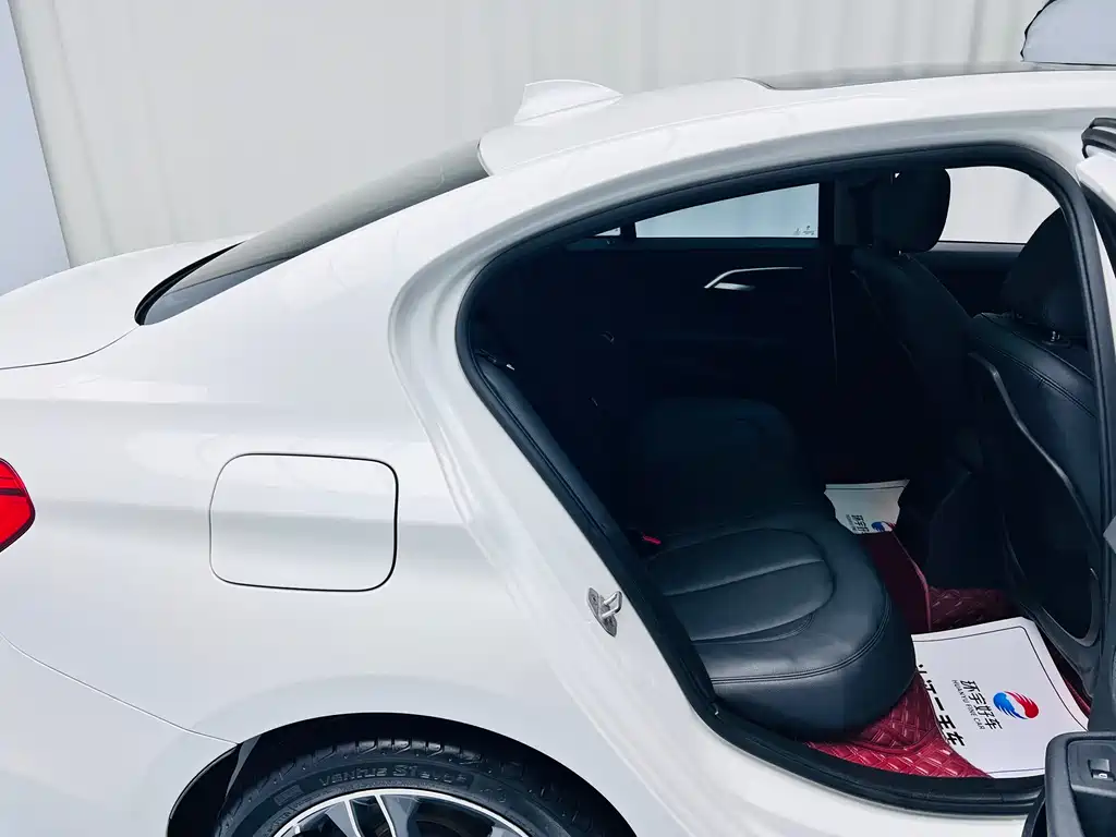 BMW 1 Series 2018 118i Sports купить на сайте DeffCars
