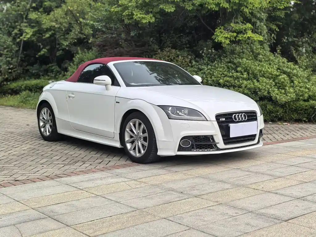 Audi TT 2013 TT Roadster 45 TFSI купить на сайте DeffCars