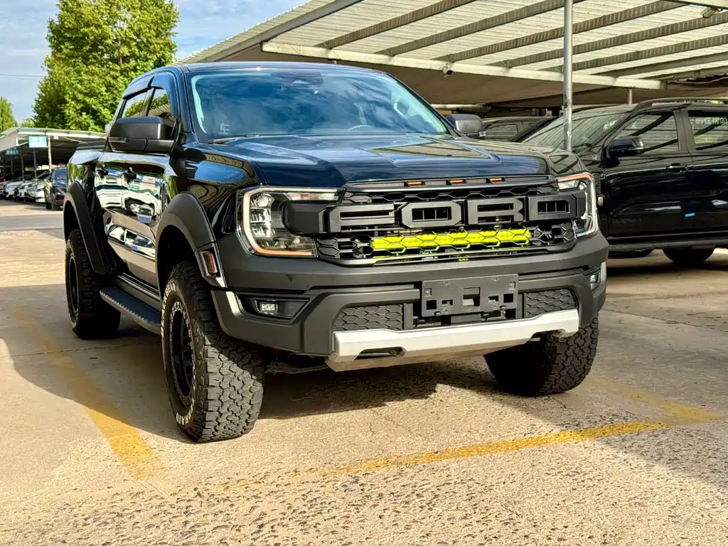 Ranger 2025 Explorer 4WD automatic version gasoline купить на сайте DeffCars