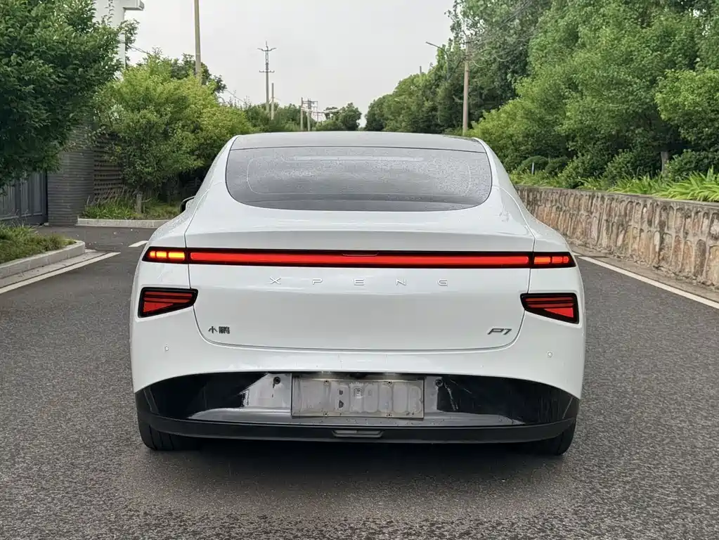 XPeng P7 2020 model 586N купить на сайте DeffCars