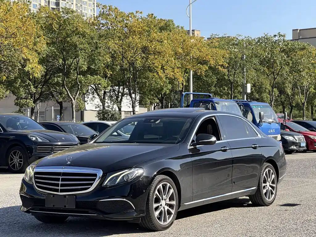 Mercedes-Benz E-Class 2016 E 300 L Fashion Model купить на сайте DeffCars