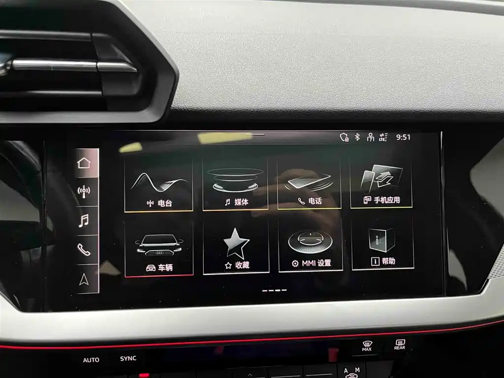 Audi A3 2023 facelift Sportback 35 TFSI stylish and sporty купить на сайте DeffCars