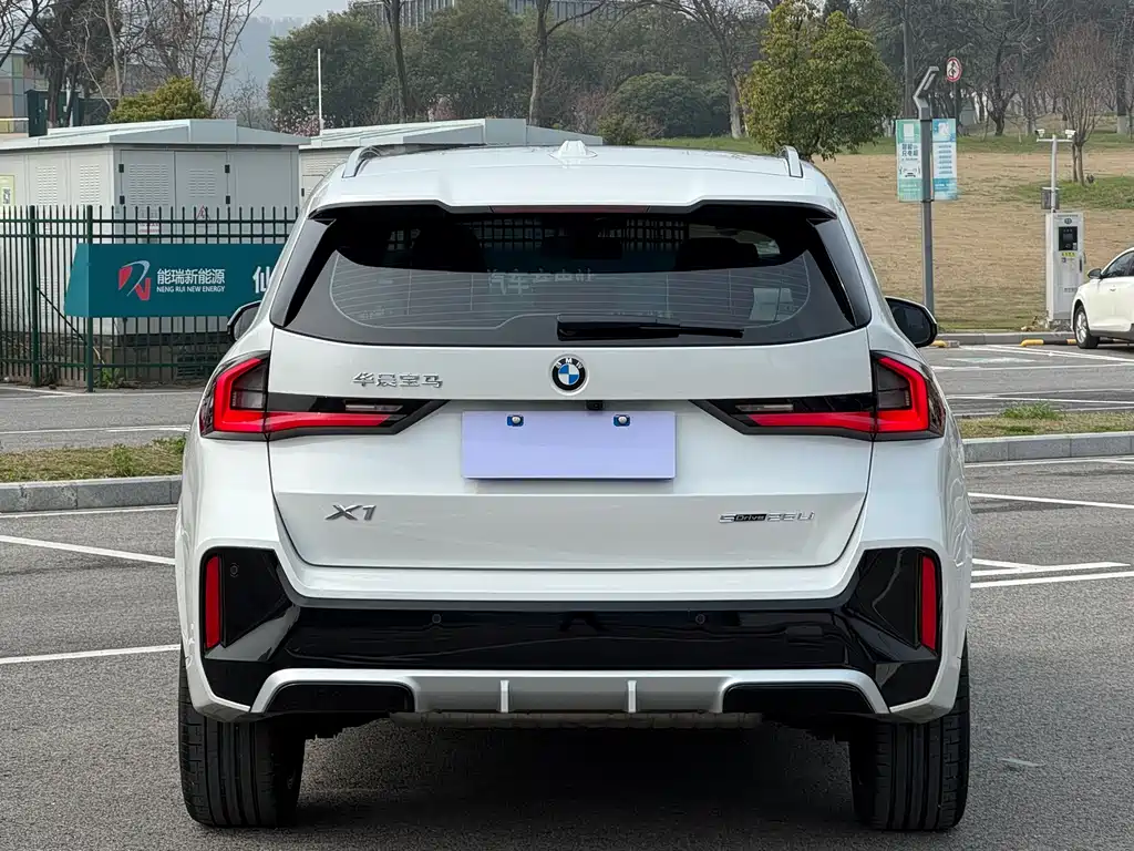 BMW X1 2023 sDrive25Li M Sports Package купить на сайте DeffCars
