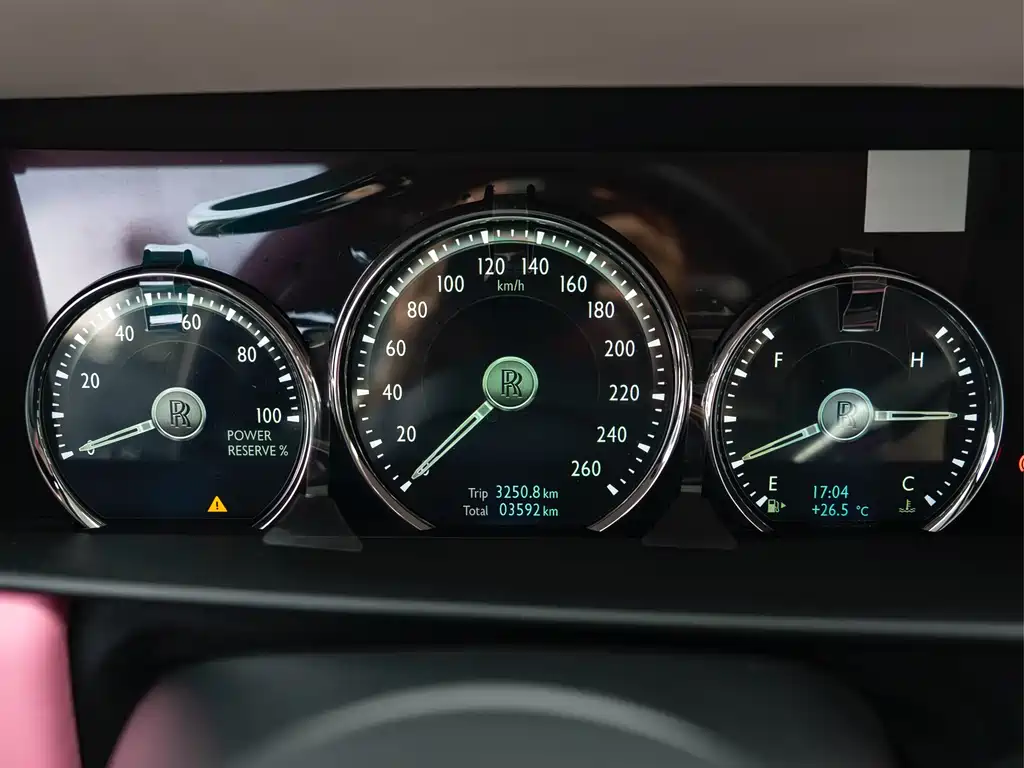 Cullinan 2018 four-seat version купить на сайте DeffCars
