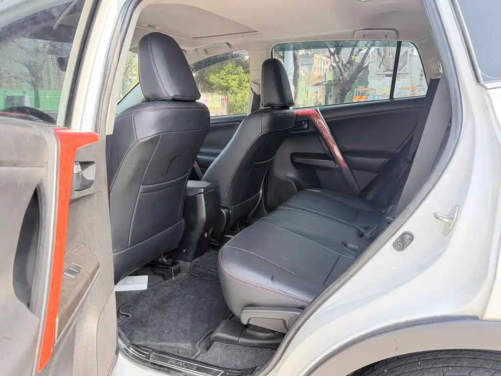 RAV4 Rongfang 2019 2.0L CVT 2WD Fashion X Limited Edition National VI купить на сайте DeffCars