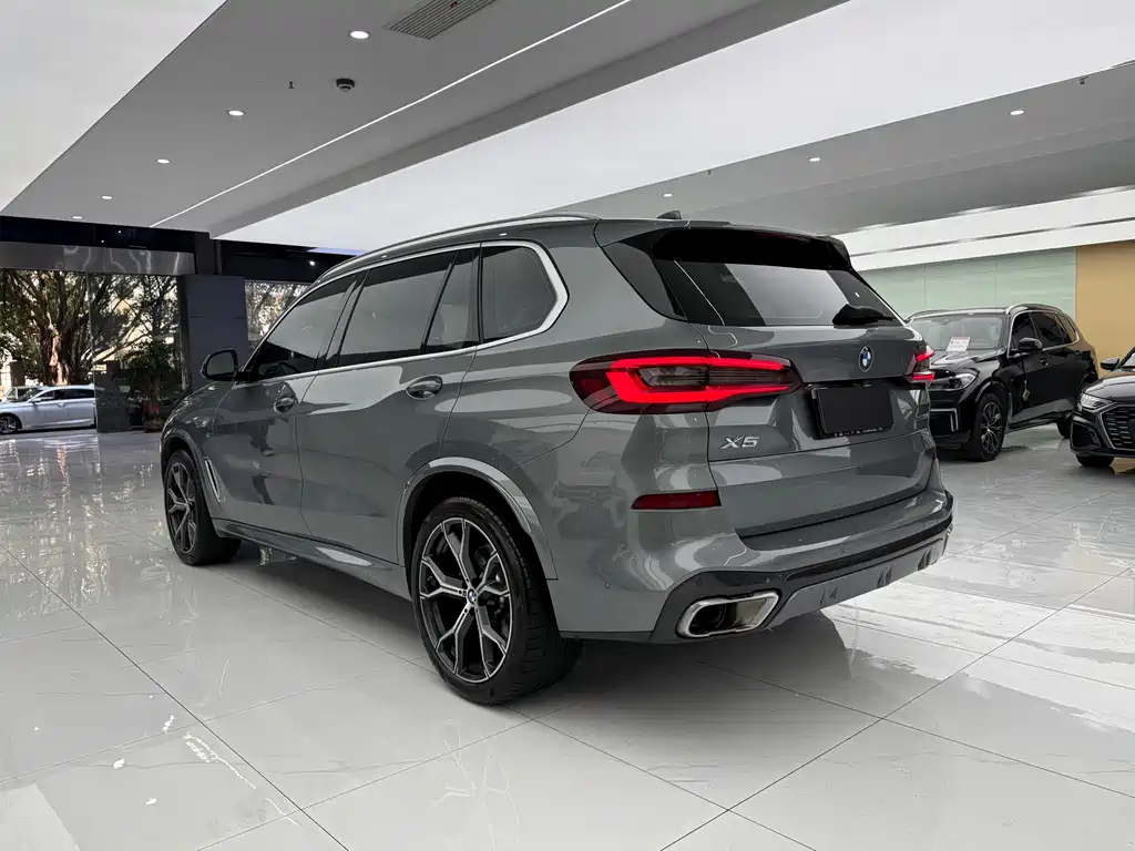 BMW X5 2022 xDrive 30Li Exclusive M Sports Package купить на сайте DeffCars