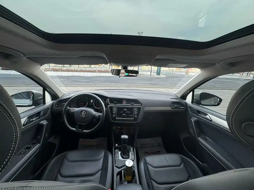 Tiguan L 2019 facelift 330TSI automatic two-wheel drive smart luxury version National VI купить на сайте DeffCars