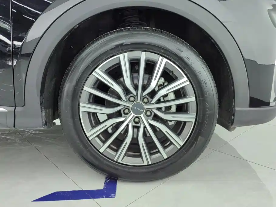Jietu X70 PLUS 2023 model 1.5T DCT Ziqiang PRO+ 5 seats купить на сайте DeffCars