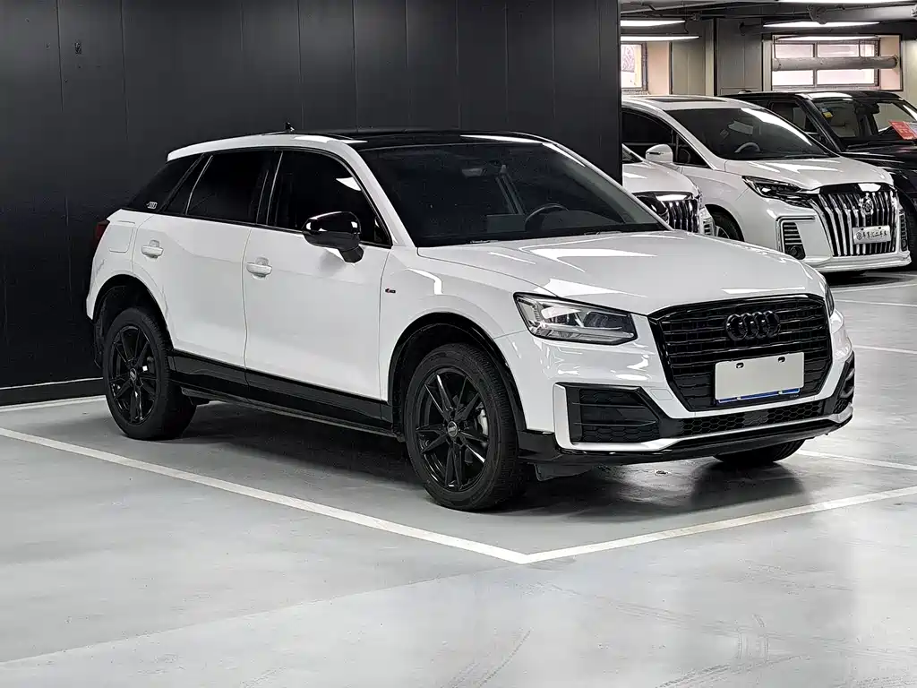 Audi Q2L 2018 35 TFSI launches exclusive version, National VI купить на сайте DeffCars