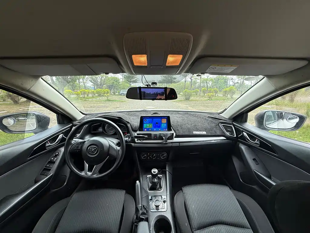 Mazda3 Angkesela 2016 Sedan 1.5L Manual Comfort Type купить на сайте DeffCars