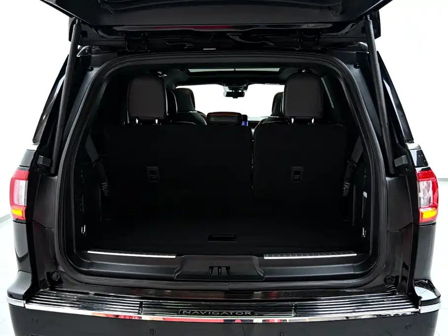 Navigator 2020 3.5T Honor Edition купить на сайте DeffCars