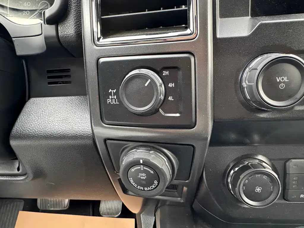 Ford F-150 2019 3.5T automatic купить на сайте DeffCars