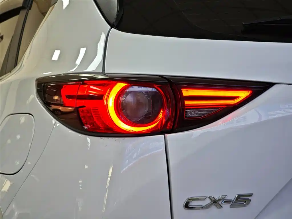 Mazda CX-5 2021 2.0L automatic two-wheel drive smart model купить на сайте DeffCars