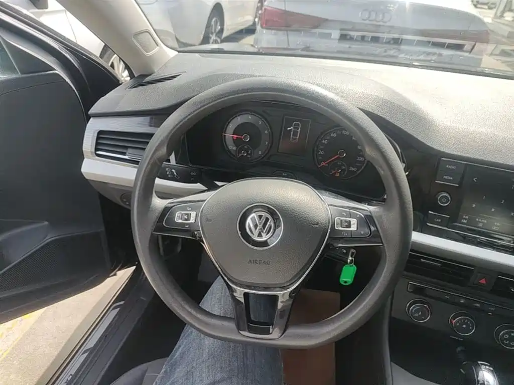 Lavida 2019 280TSI DSG Comfort Edition National VI купить на сайте DeffCars