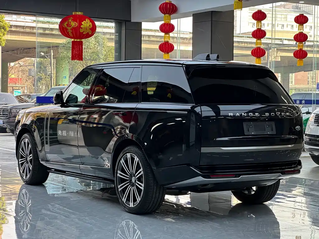 Range Rover 2023 3.0 L6 400PS Seven-seater Extended Edition купить на сайте DeffCars