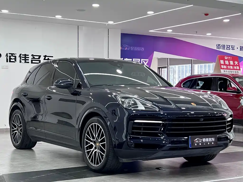 Cayenne 2023 Cayenne 3.0T Platinum Edition купить на сайте DeffCars