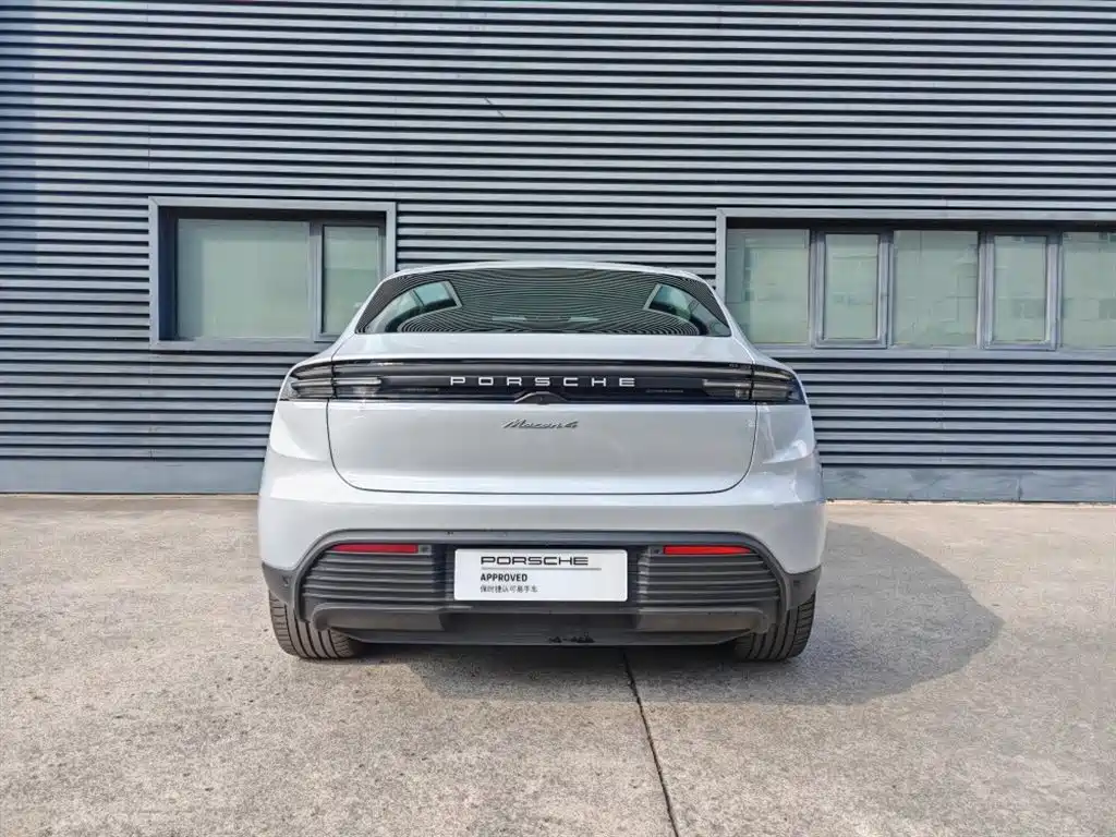 Macan New Energy 2024 Macan 4 купить на сайте DeffCars