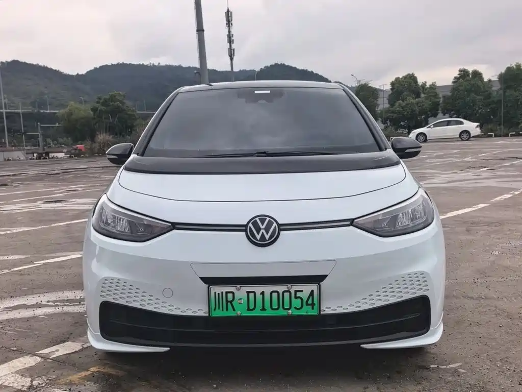 Volkswagen ID.3 2023 Pure Smart Edition купить на сайте DeffCars